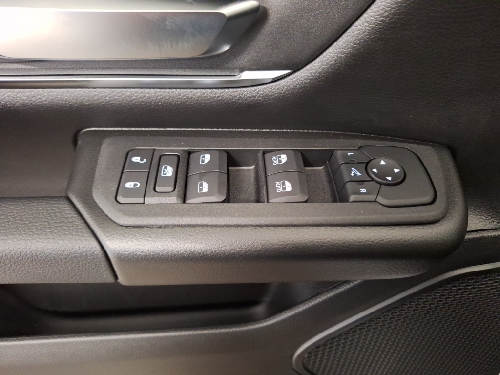 new 2025 Ram 1500 car, priced at $41,999