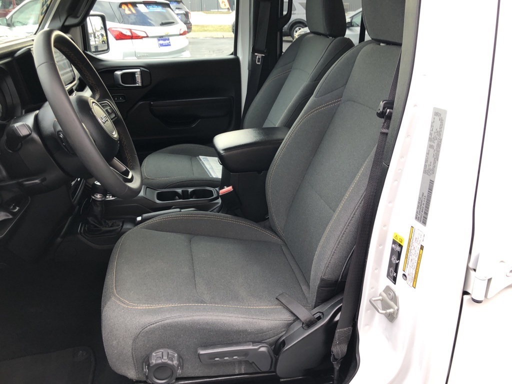 used 2024 Jeep Wrangler car, priced at $31,900