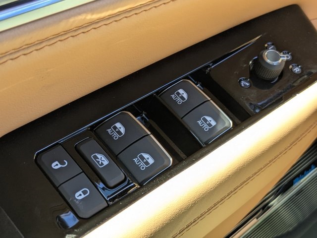 new 2025 Jeep Grand Wagoneer car, priced at $100,094