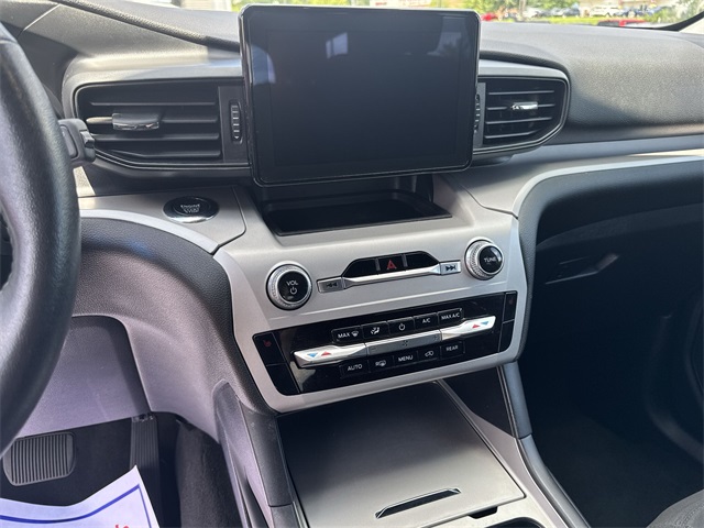 used 2023 Ford Explorer car, priced at $31,999