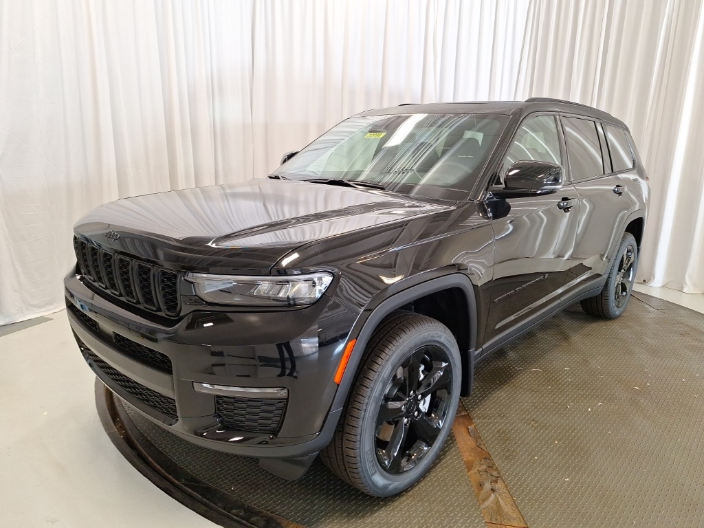 new 2025 Jeep Grand Cherokee L car, priced at $54,505