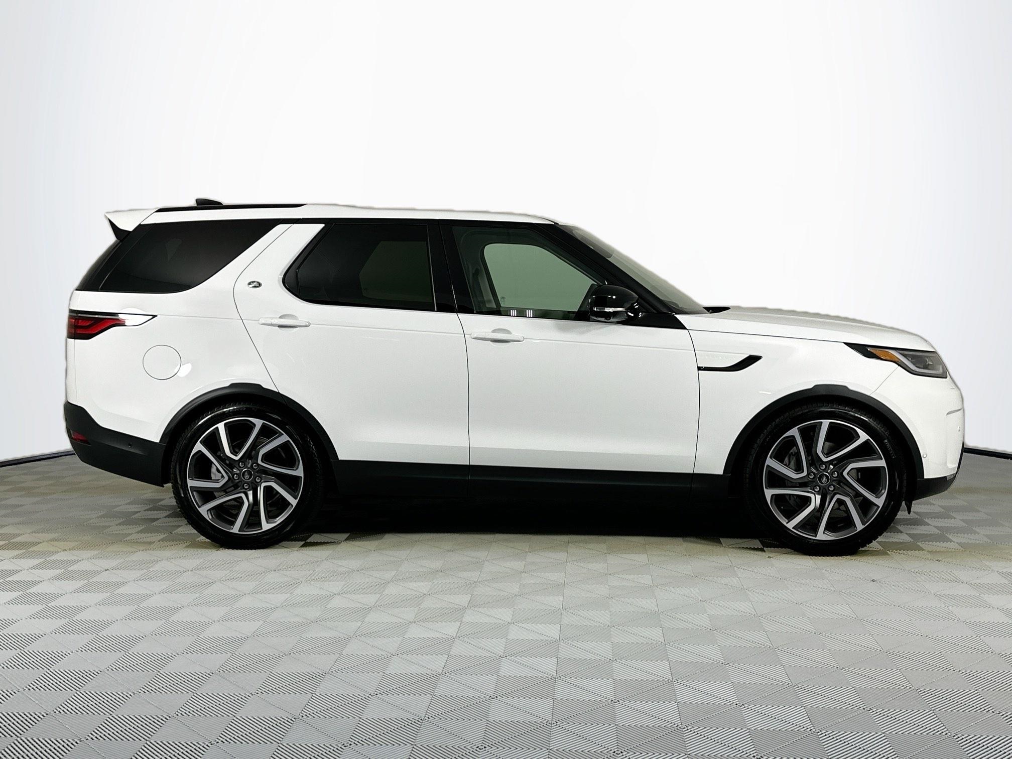 new 2025 Land Rover Discovery car, priced at $65,953