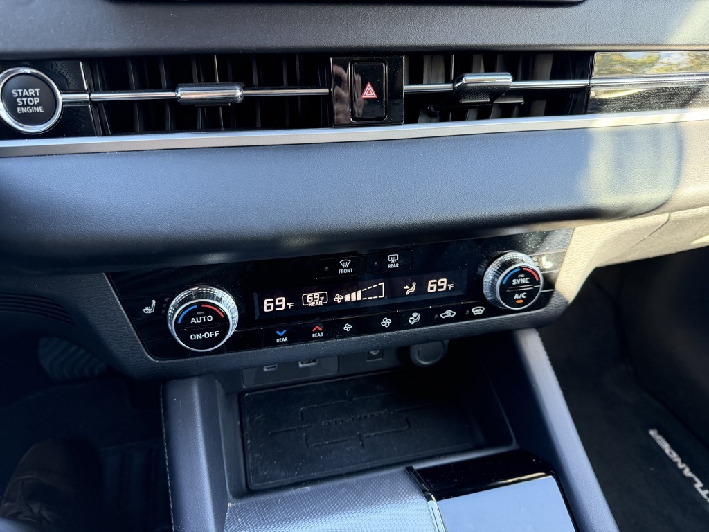 used 2023 Mitsubishi Outlander car, priced at $28,903