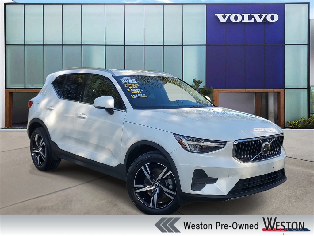 used 2025 Volvo XC40 car, priced at $31,995