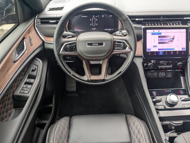 new 2025 Jeep Grand Cherokee L car, priced at $55,675
