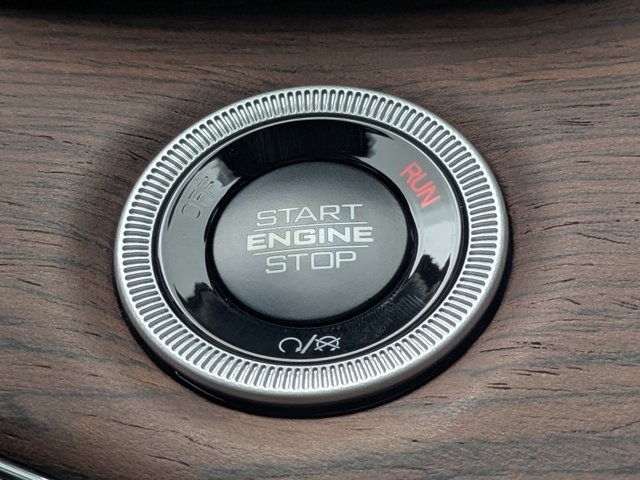 new 2025 Jeep Grand Cherokee L car, priced at $55,675