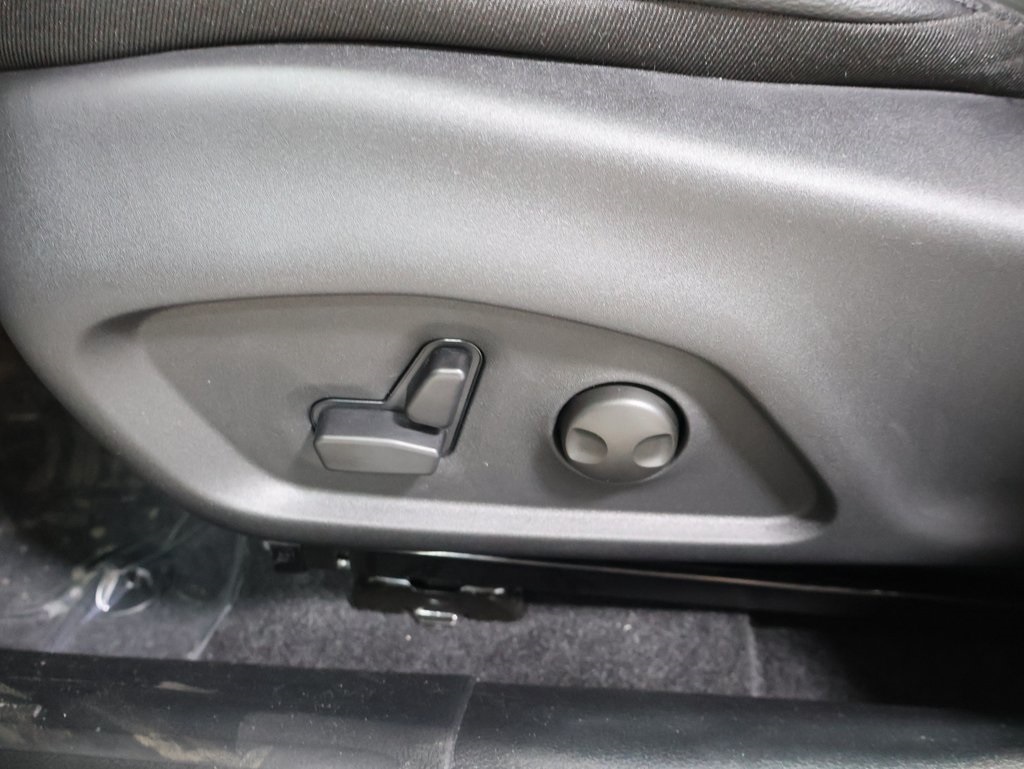 new 2025 Jeep Compass car, priced at $32,888