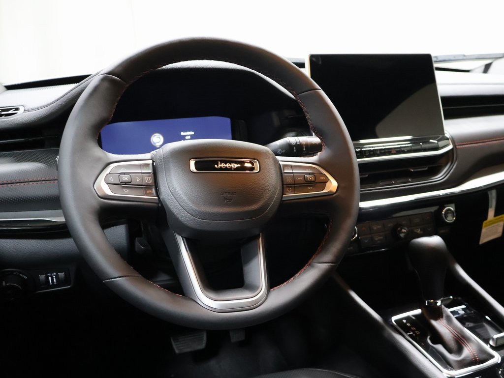 new 2025 Jeep Compass car, priced at $32,888
