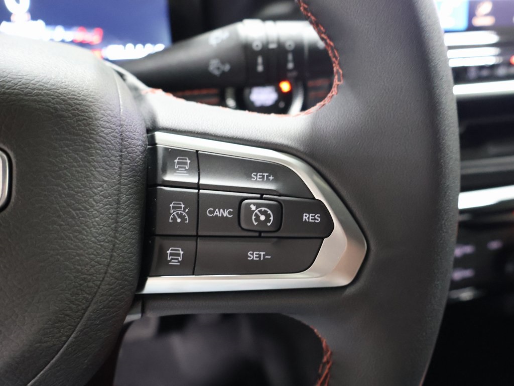 new 2025 Jeep Compass car, priced at $32,888