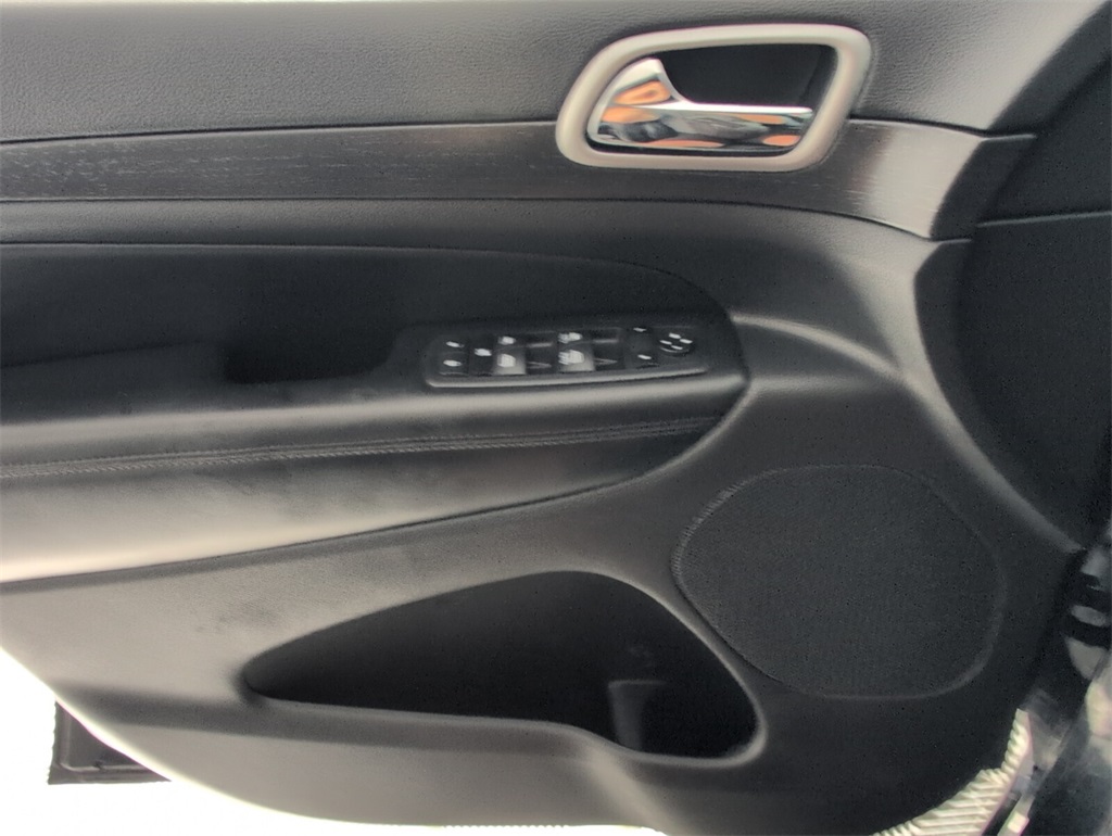 used 2018 Jeep Grand Cherokee car, priced at $12,000