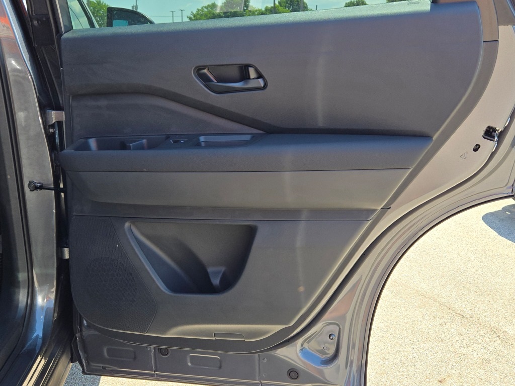 new 2025 Nissan Pathfinder car, priced at $46,595
