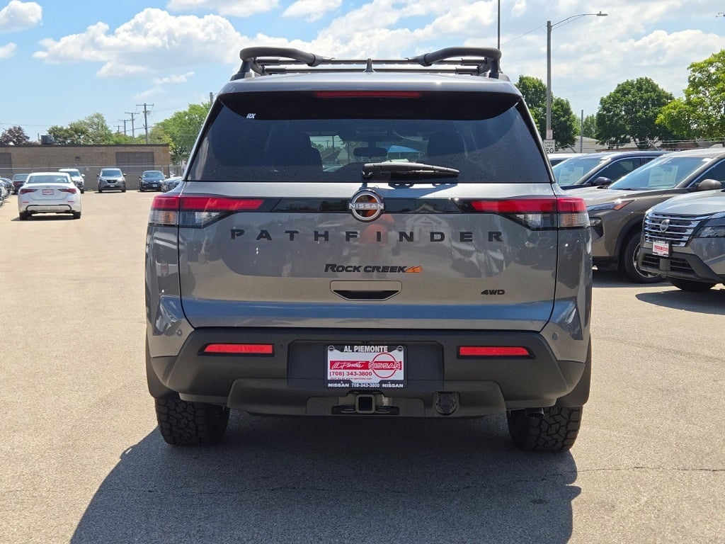 new 2025 Nissan Pathfinder car, priced at $46,595
