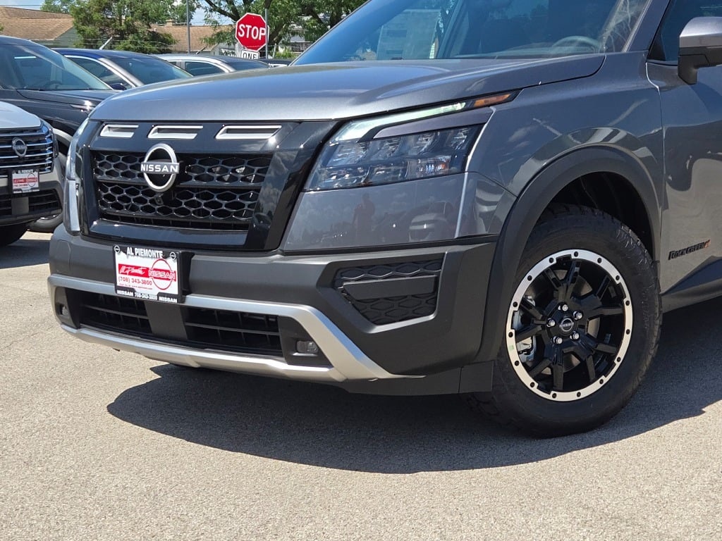 new 2025 Nissan Pathfinder car, priced at $46,595
