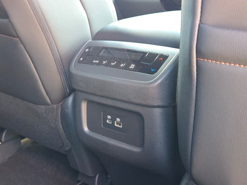 new 2025 Nissan Pathfinder car, priced at $46,595