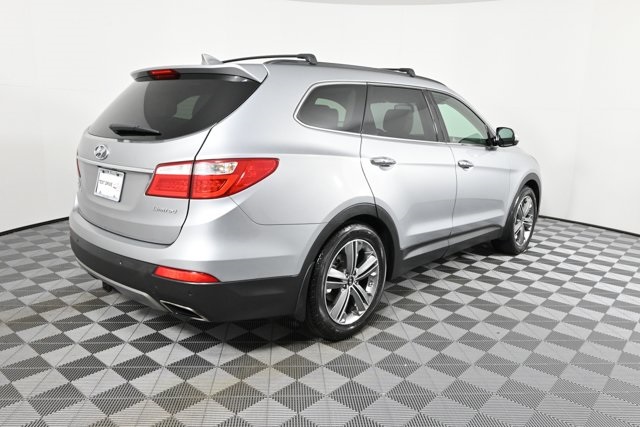 used 2014 Hyundai Santa Fe car, priced at $9,500