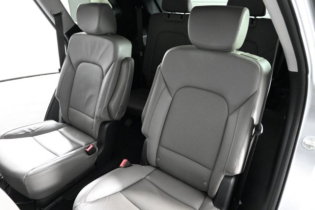 used 2014 Hyundai Santa Fe car, priced at $9,500