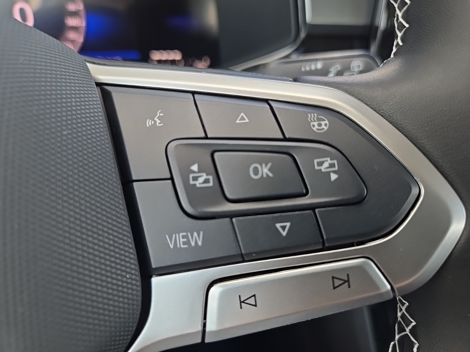 new 2025 Volkswagen Taos car, priced at $27,305