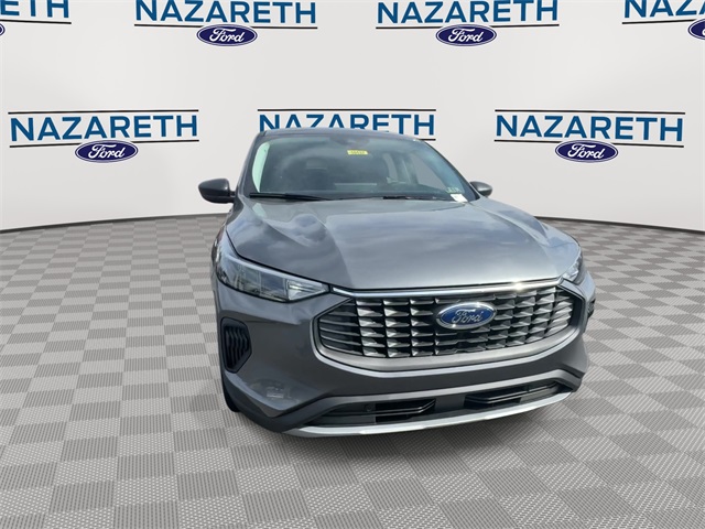 new 2025 Ford Escape car, priced at $30,332