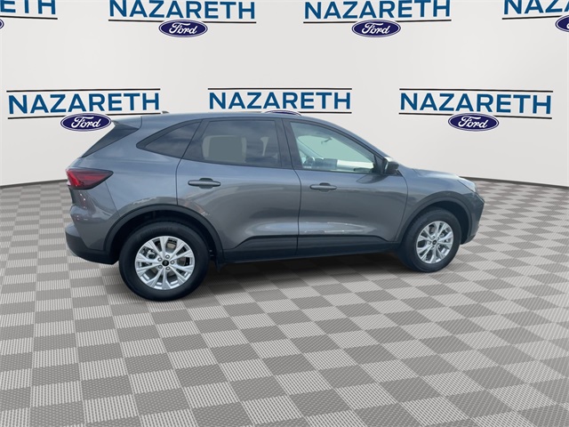 new 2025 Ford Escape car, priced at $30,332