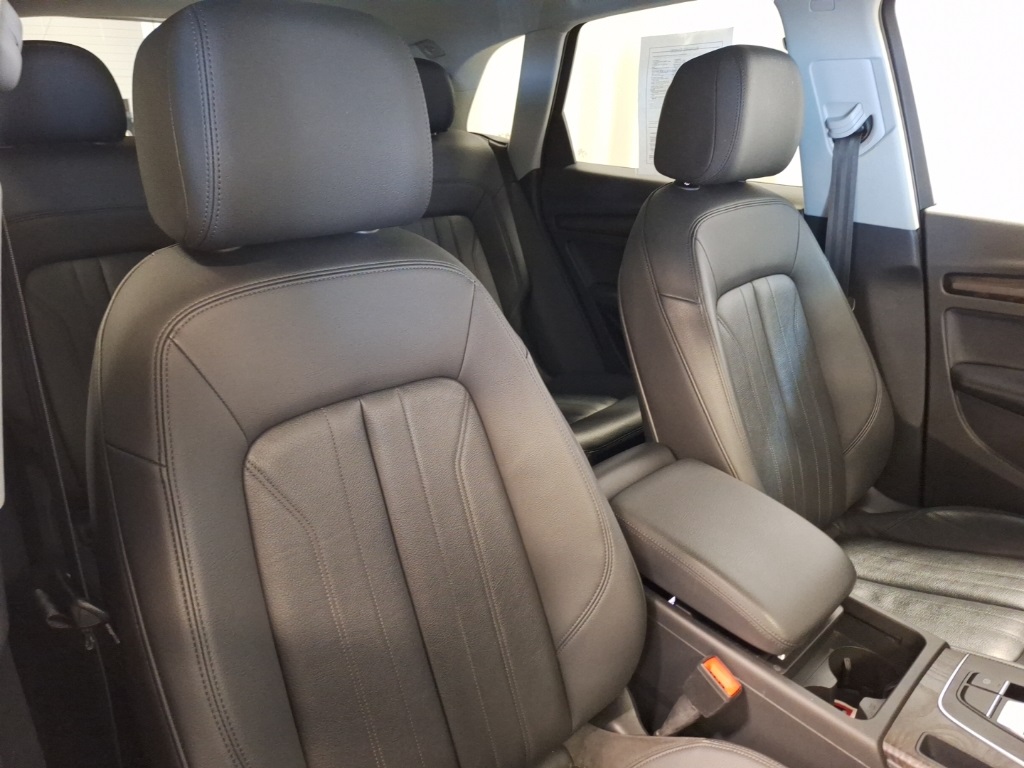 used 2019 Audi Q5 car