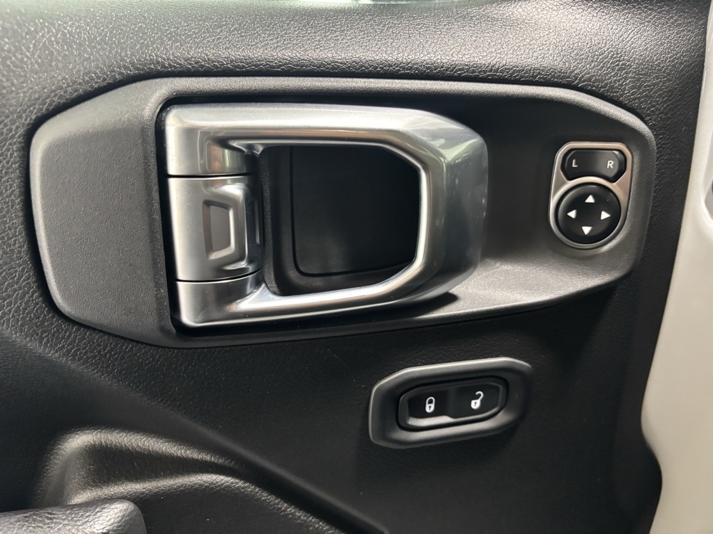 used 2023 Jeep Gladiator car, priced at $34,158