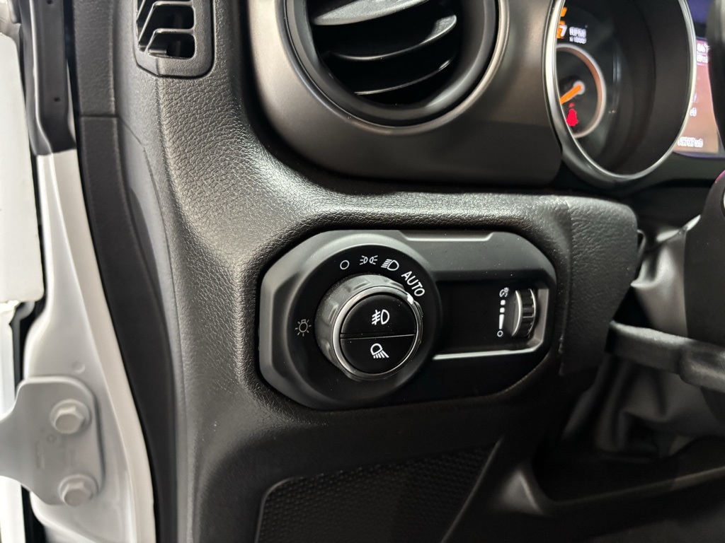 used 2023 Jeep Gladiator car, priced at $34,158