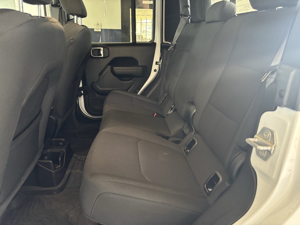used 2023 Jeep Gladiator car, priced at $34,158