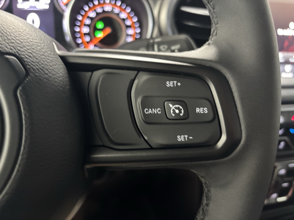 used 2023 Jeep Gladiator car, priced at $34,158