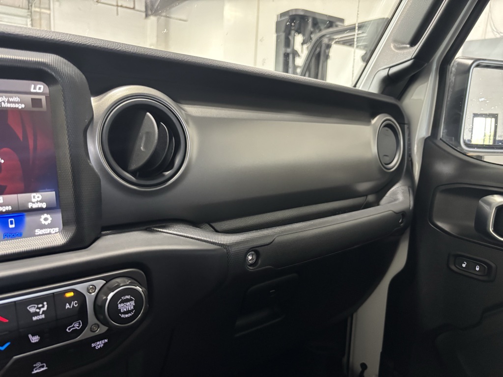 used 2023 Jeep Gladiator car, priced at $34,158