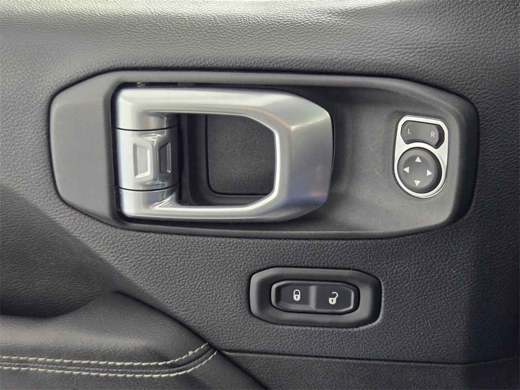 used 2019 Jeep Wrangler car, priced at $29,998