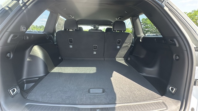 new 2025 Jeep Grand Cherokee car, priced at $46,922