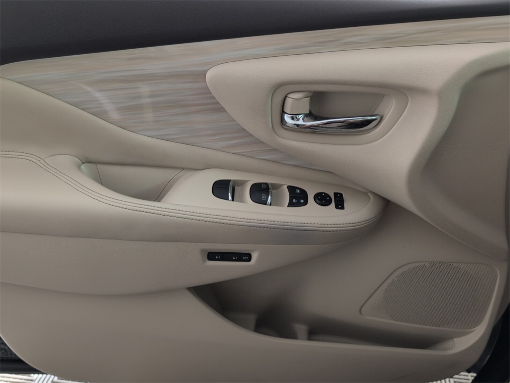 used 2015 Nissan Murano car, priced at $10,988
