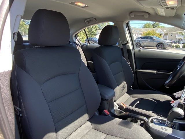used 2014 Chevrolet Cruze car, priced at $9,122