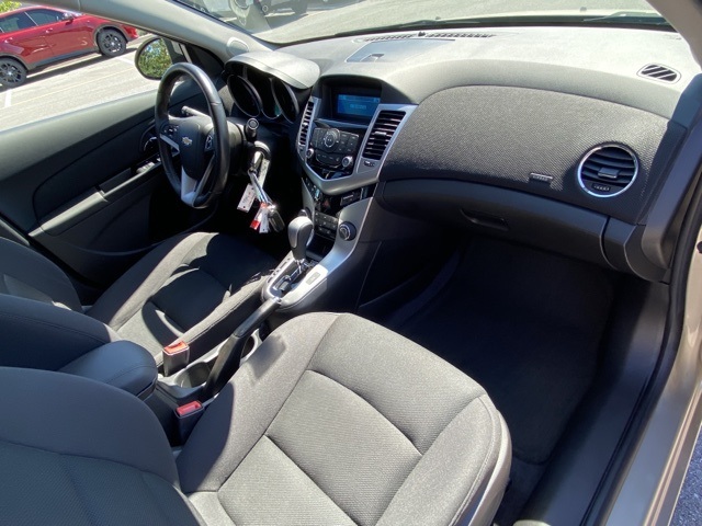 used 2014 Chevrolet Cruze car, priced at $9,122