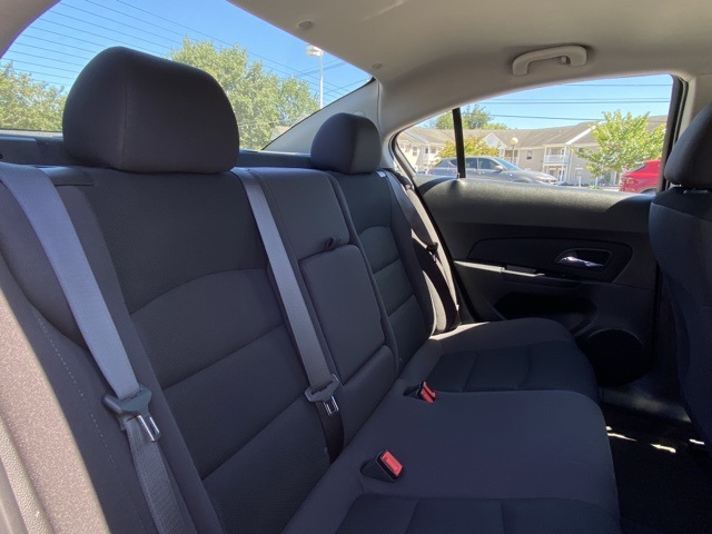 used 2014 Chevrolet Cruze car, priced at $9,122