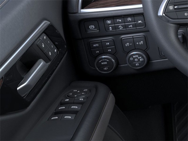 new 2025 Chevrolet Suburban car, priced at $81,663