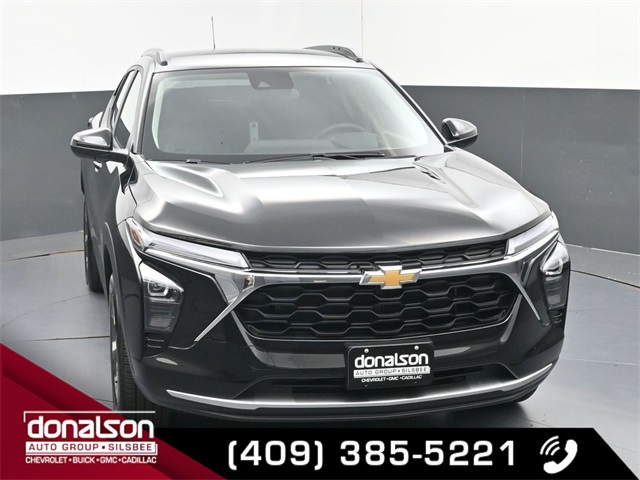 new 2026 Chevrolet Trax car, priced at $25,090