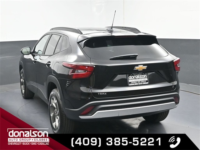 new 2026 Chevrolet Trax car, priced at $25,090