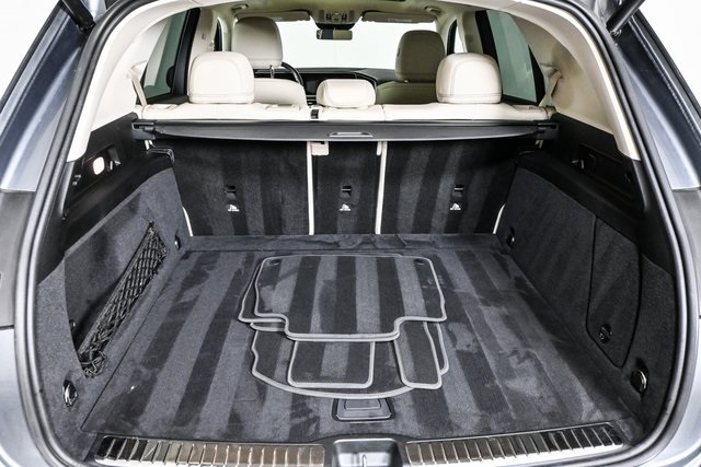 used 2021 Mercedes-Benz GLE car, priced at $39,500