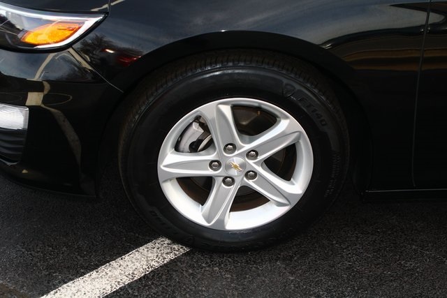 used 2024 Chevrolet Malibu car, priced at $19,782