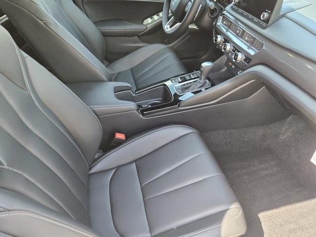 used 2025 Acura Integra car, priced at $32,900