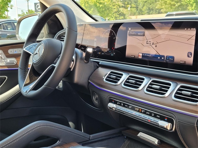new 2025 Mercedes-Benz GLE car, priced at $80,335