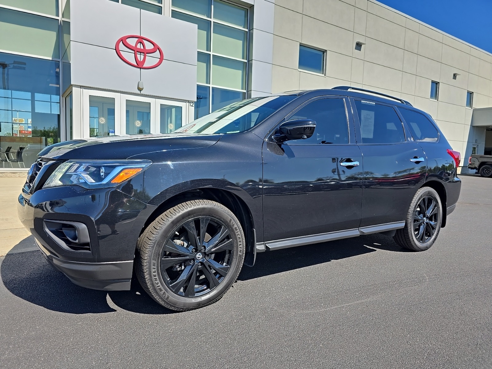 used 2018 Nissan Pathfinder car, priced at $15,476