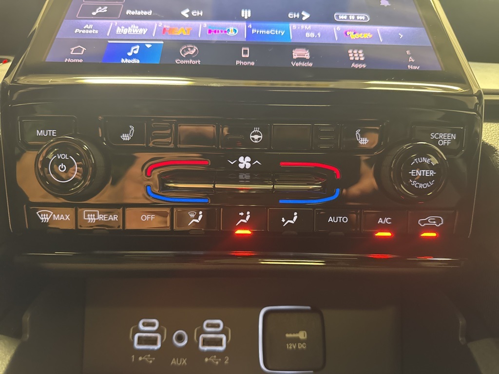 new 2025 Jeep Grand Cherokee L car, priced at $48,037