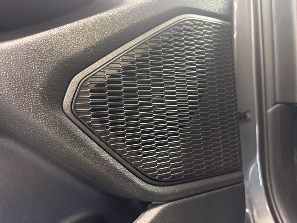 new 2025 Jeep Grand Cherokee L car, priced at $48,037