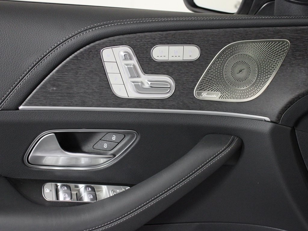 used 2025 Mercedes-Benz GLE car, priced at $84,989