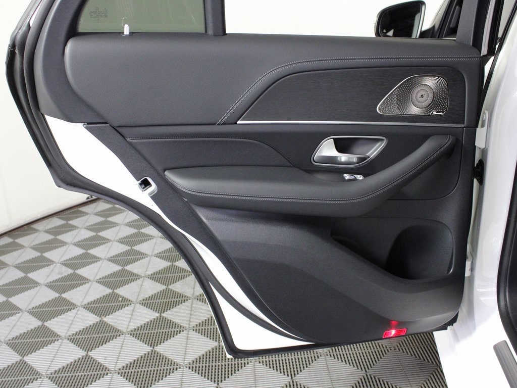 used 2025 Mercedes-Benz GLE car, priced at $84,989