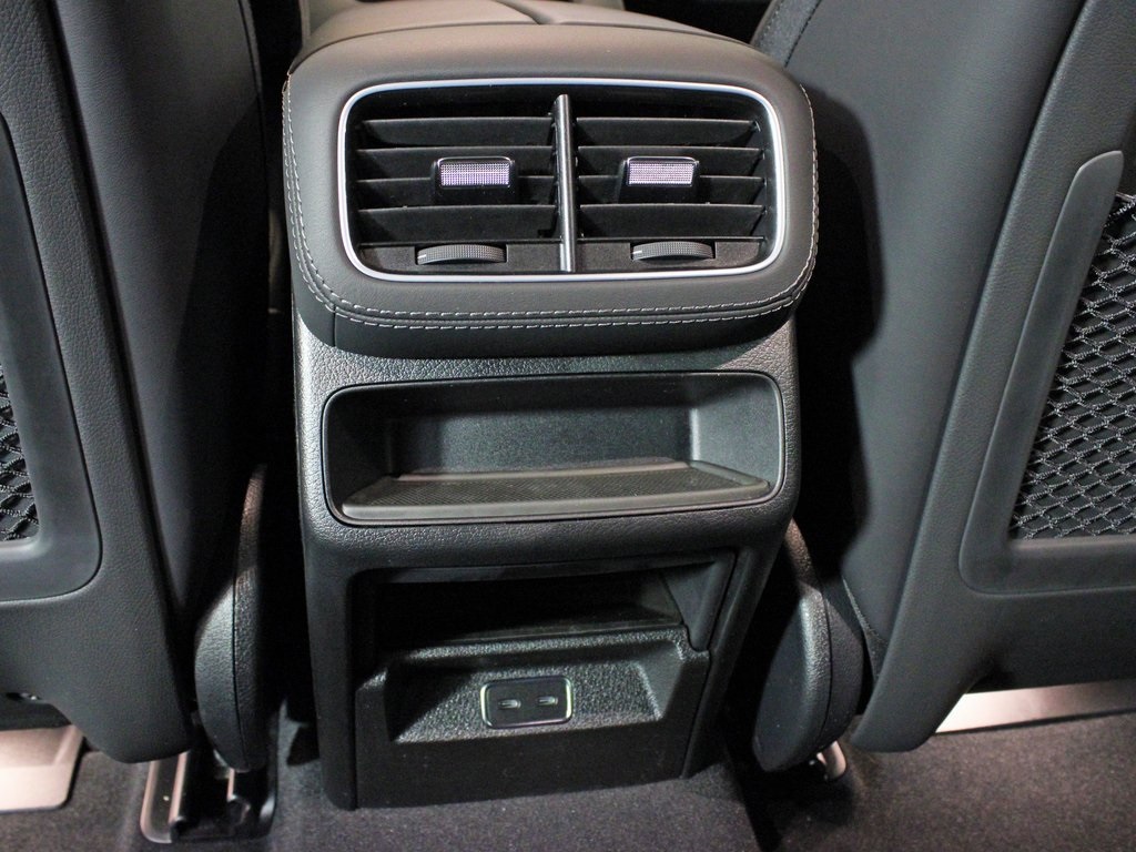 used 2025 Mercedes-Benz GLE car, priced at $84,989