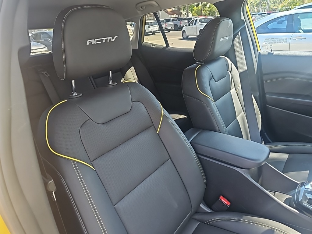 new 2025 Chevrolet Trax car, priced at $24,565