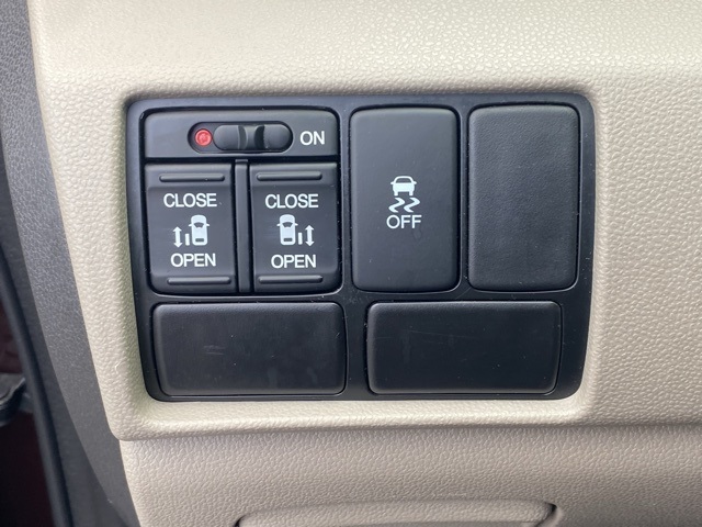 used 2015 Honda Odyssey car, priced at $18,995